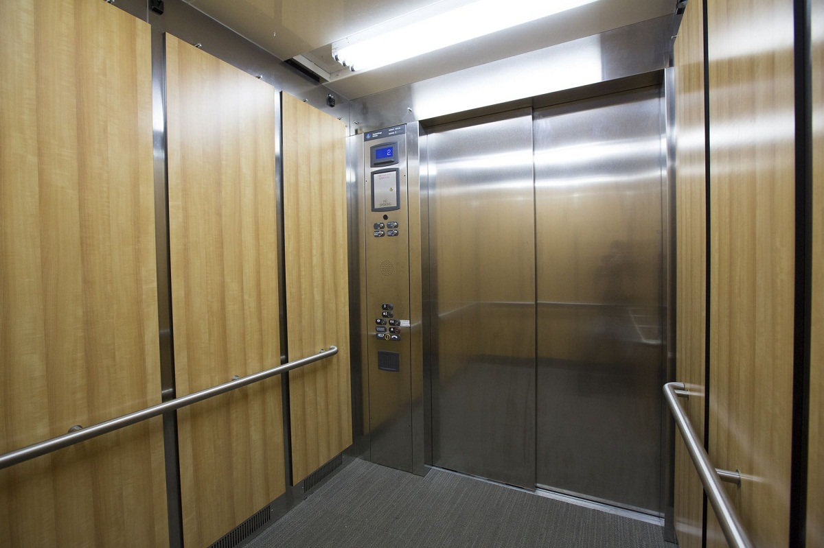 نصب کابین آسانسور
